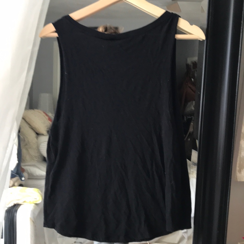 PINK Tank - Picture 2 of 4